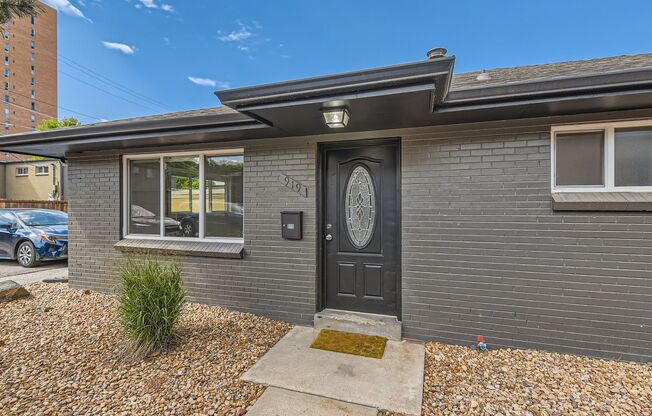 Hale neighborhood duplex w/large patio for entertaining and relaxing.