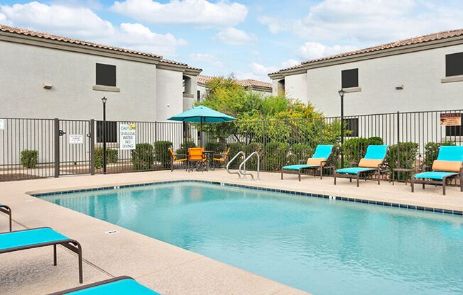 2 beds, 2 baths, $1,575, Unit 221