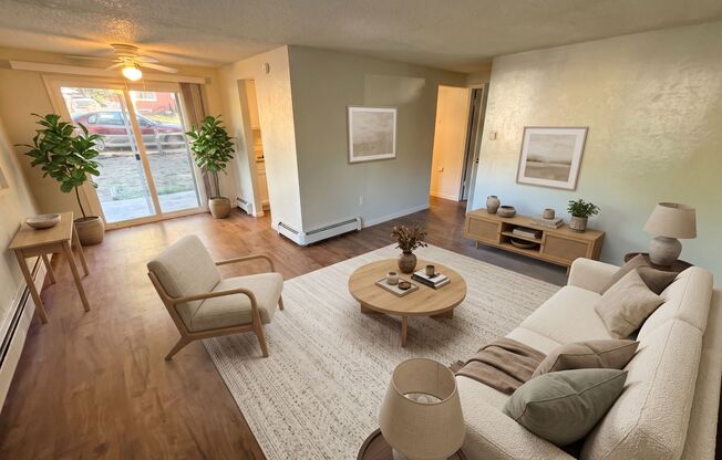 Fountain Creek Apartments — 459–461 El Paso Blvd, Manitou Springs, CO 80829