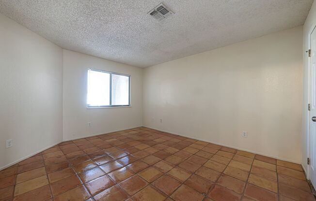 3 beds, 2 baths, $1,950