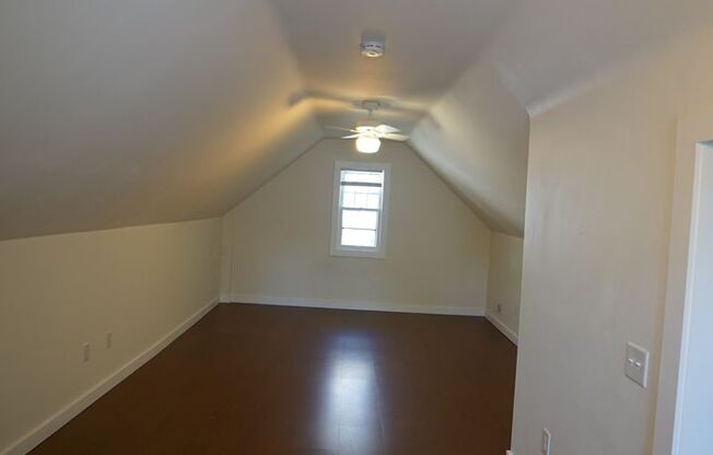 2 beds, 1 bath, $1,550, Unit 2309