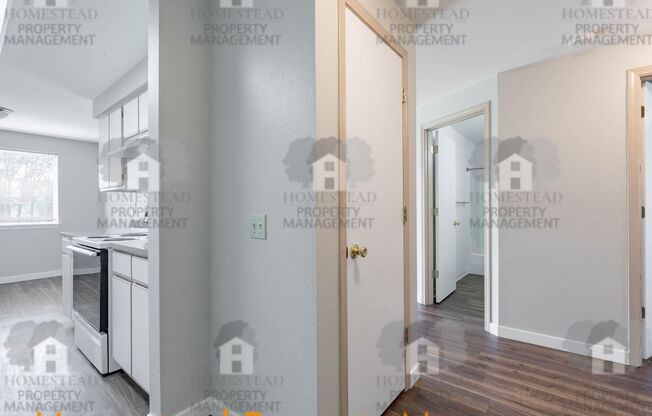 2 beds, 1 bath, 982 sqft, $1,299, Unit VISTA RIDGE