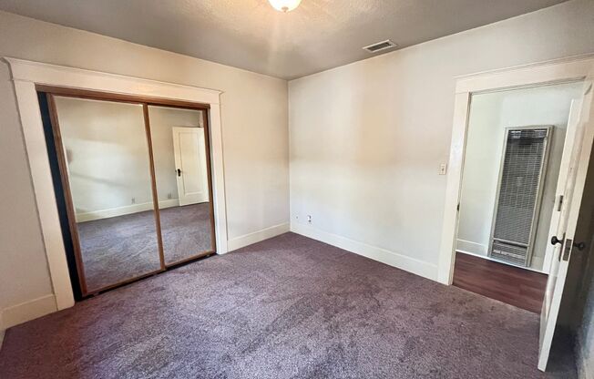 3 beds, 1 bath, $3,500