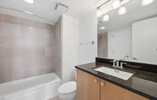 2 beds, 1 bath, $2,750, Unit # #S 1019