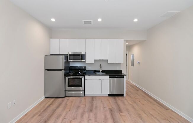 1 bed, 1 bath, 500 sqft, $1,400