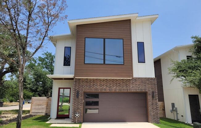Luxury Home Off Huebner/Vance Jackson