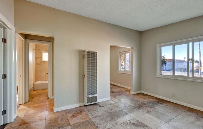 8508 AVALON BLVD LLC