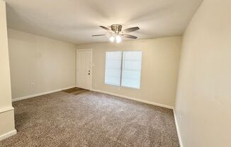 2 beds, 1 bath, $875, Unit SC535