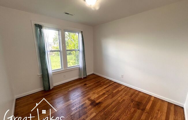 Stunning 3 Bedroom 1 Bathroom now available for rent