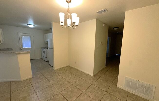 3 beds, 2 baths, 1,300 sqft, $1,275, Unit Unit-A