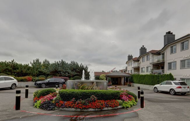 Spacious 1bd, 1ba Condo Available in Perfect Mercer Island Location!