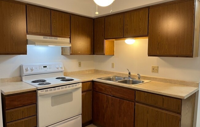 1 bed, 1 bath, 500 sqft, $1,400, Unit B