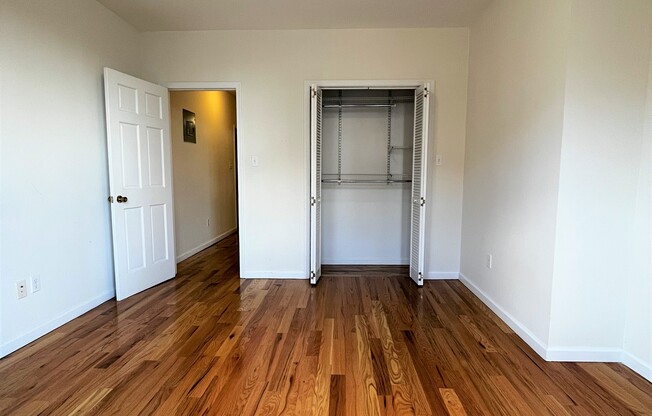 318 56 ST