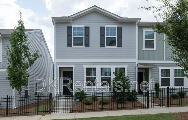 2688 TOUCAN WAY SW