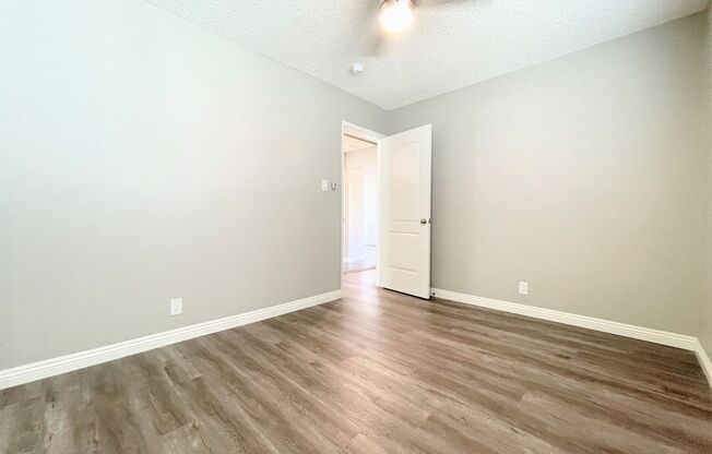 2 beds, 1 bath, $3,495, Unit 102