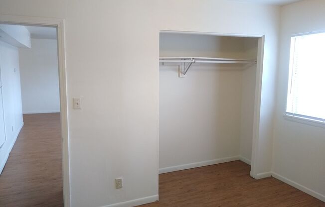 2 beds, 1 bath, 675 sqft, $650, Unit 440 Arter-Unit 13