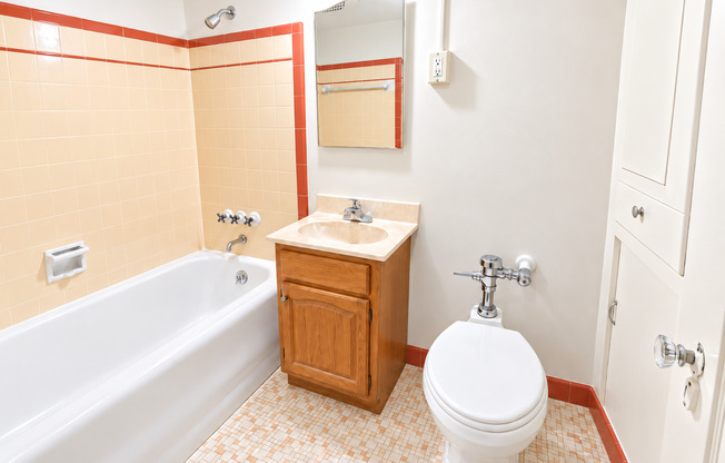 Studio, 1 bath, 478 sqft, $1,345, Unit Windsor - 05