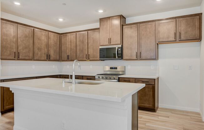 3 beds, 2.5 baths, $2,695