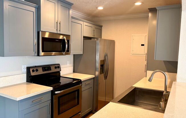 2 beds, 2 baths, 1,100 sqft, $3,110, Unit E058