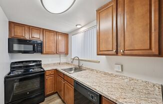 Welcome to Dahlia Apartments — Comfortable, Affordable Living in the Heart of Denver