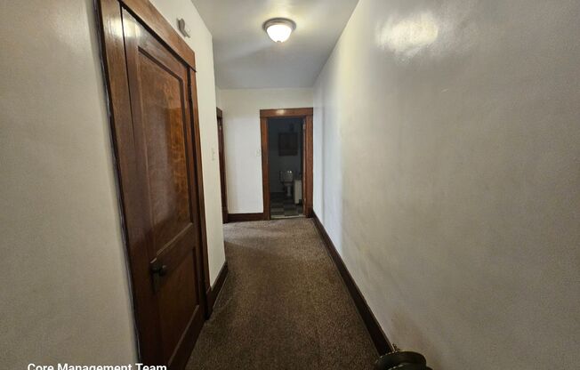 Spacious 3 bedroom 1 bath apartment for rent in Mckees Rocks