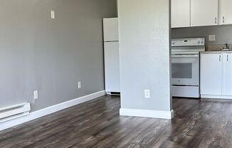 2 beds, 1 bath, 695 sqft, $1,245, Unit 505 O8