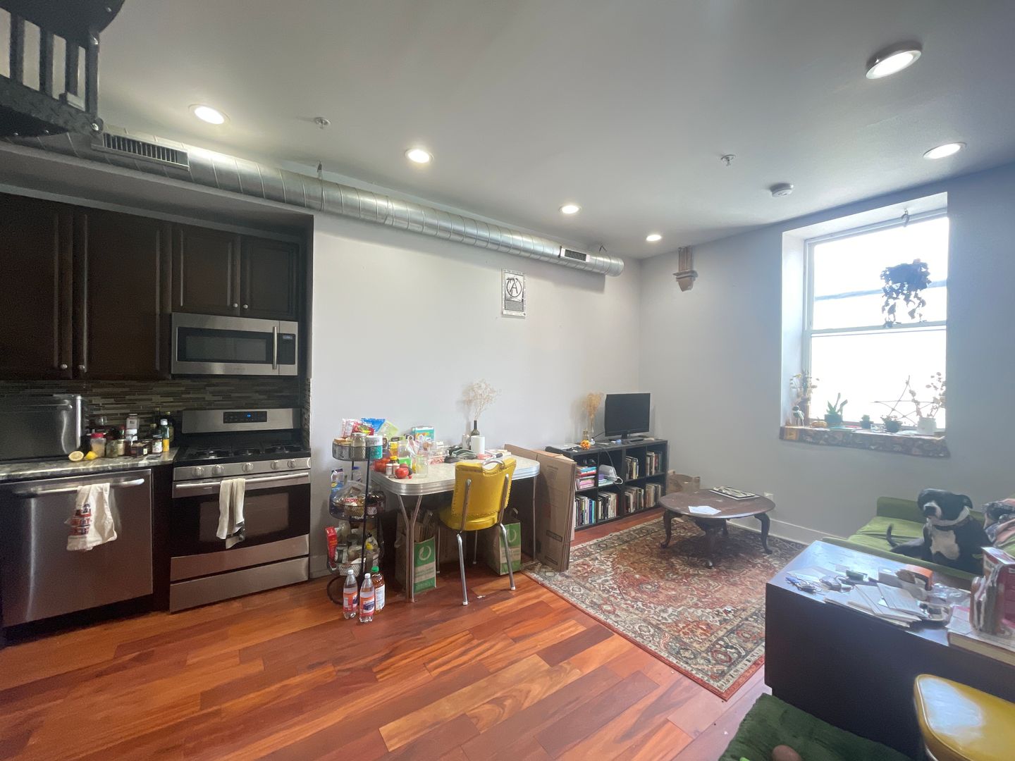 1236 E Columbia Ave.