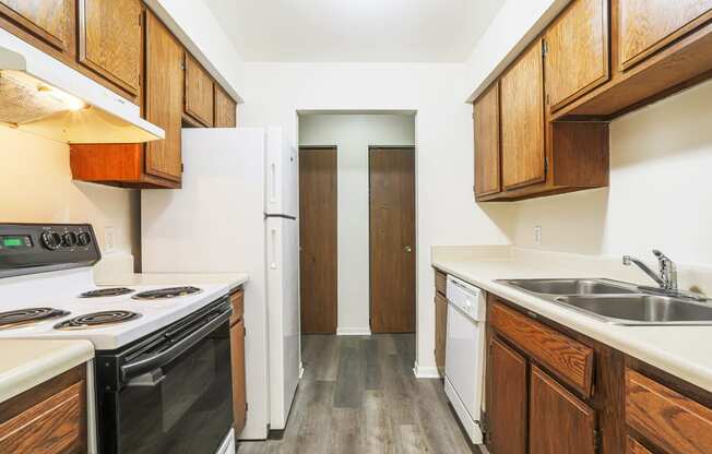 Kitchen in Muskegon Apartments | Lake Forest Apartments in Muskegon, MI