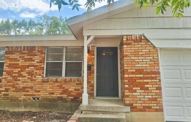 7204 KAREN DR
