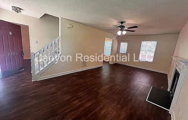 3 beds, 2.5 baths, $1,750