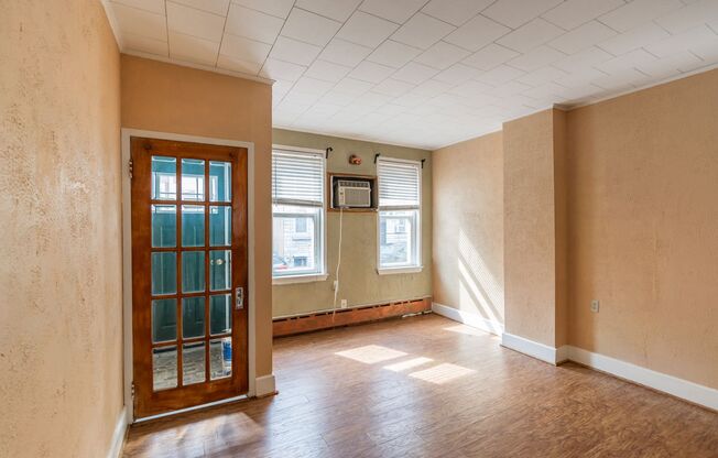 Charming South Philadelphia Home