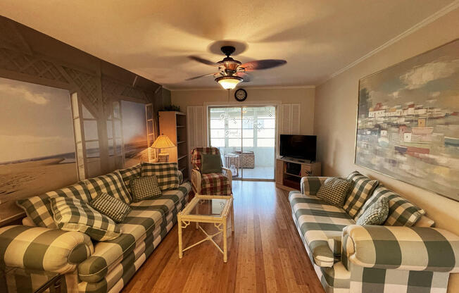 2111 NE 1st Court