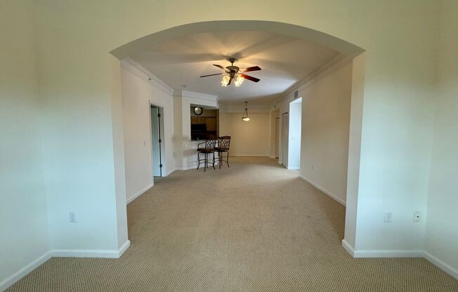 2 beds, 2 baths, $2,200, Unit # 4205