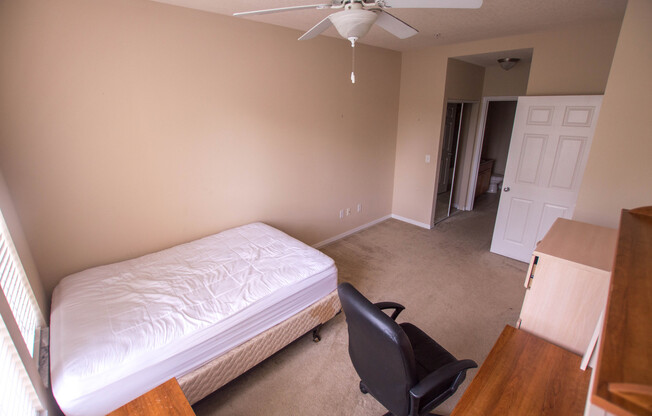 2 beds, 2 baths, $2,100