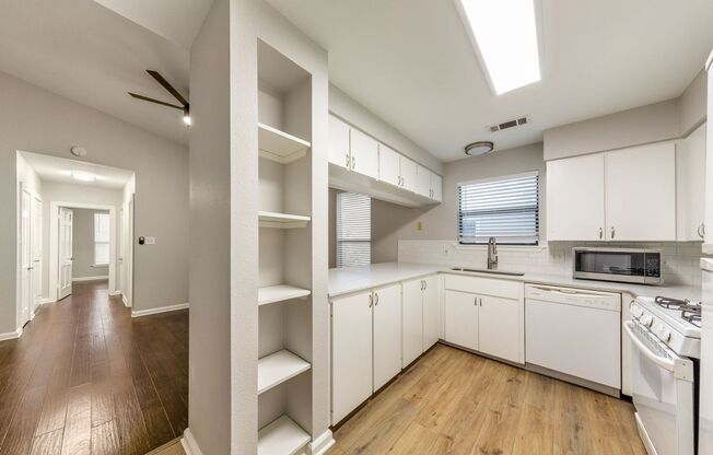 406 West Johanna Street