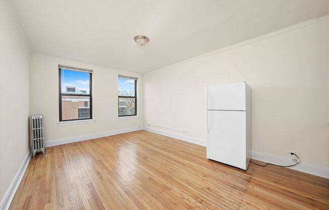 2715 NMA LLC