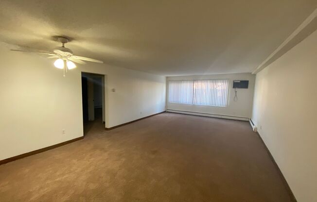 1 bed, 1 bath, 775 sqft, $1,199, Unit 2712-015