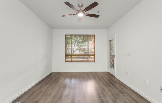 2 beds, 2 baths, 1,042 sqft, $3,050, Unit 159