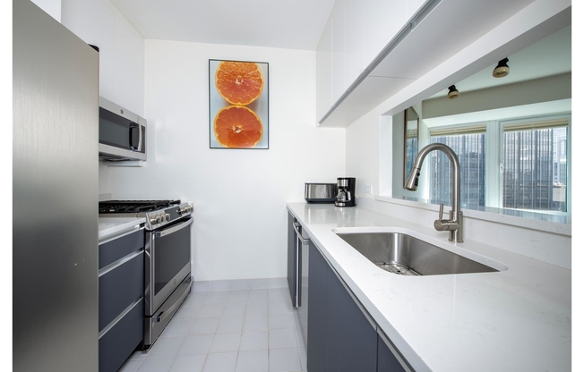 150 W 56 ST