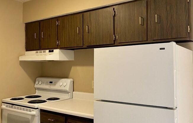 1 bed, 1 bath, 850 sqft, $950, Unit 3-321