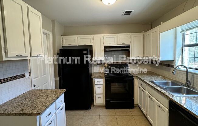 2004 PAT MELL PL SE