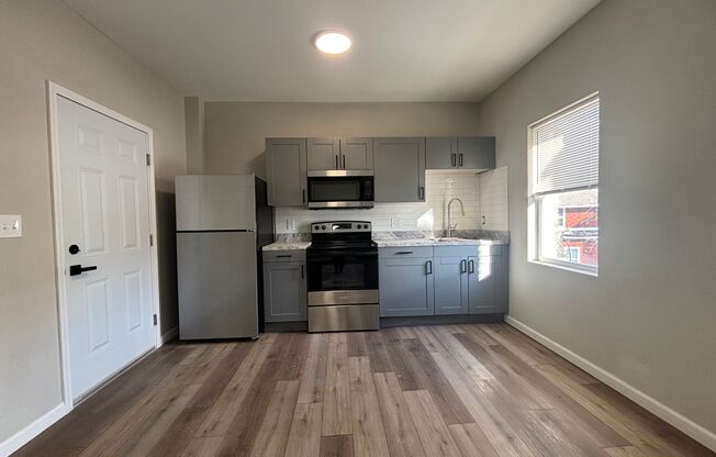 LakeShore14614