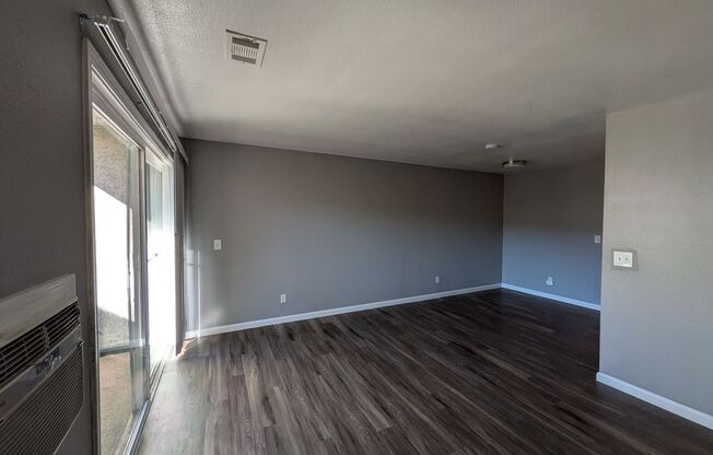 2 Bedroom 1 Bathroom Condo available NOW!