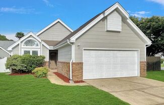 Lovely 3 Bedroom Home in Fort Walton Beach!