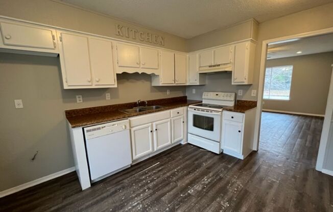 Renovated 3 Bedroom 1.5 Bath Home for Rent!