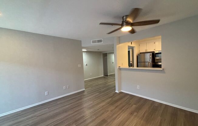 1 bed, 1 bath, 700 sqft, $1,748, Unit 219