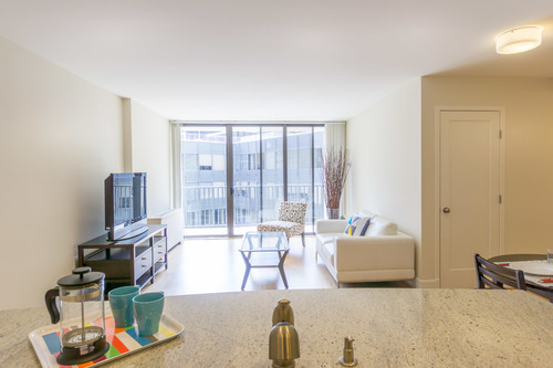 1 bed, 1 bath, 600 sqft, $3,500, Unit 0304