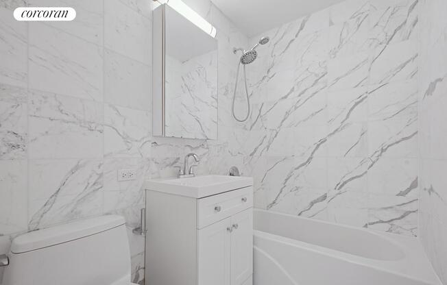 Studio, 1 bath, 585 sqft, $4,400, Unit 24R