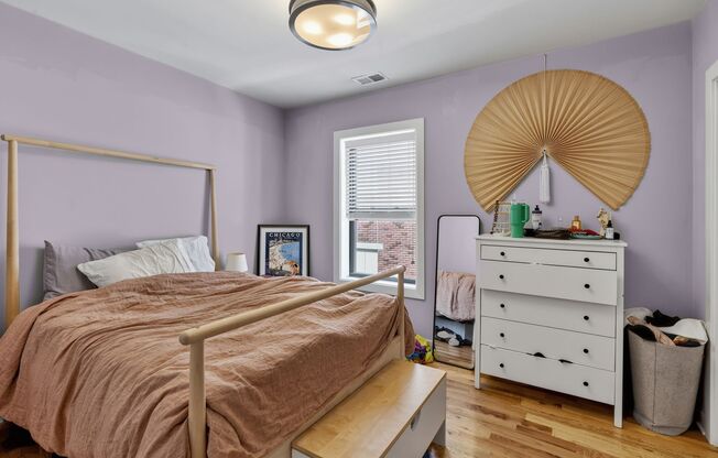 2 beds, 1 bath, 746 sqft, $3,200, Unit 924-3W