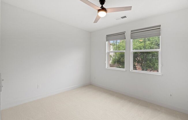 TOSCANA TOWNHOME EMBRACES LUXURY LIVING PRIVACY | SECURITY | MANY UPGRADES